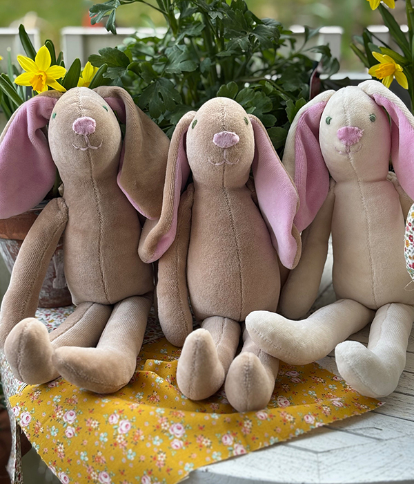 Hasen zum Selbsternähen im DIY Nähpaket
